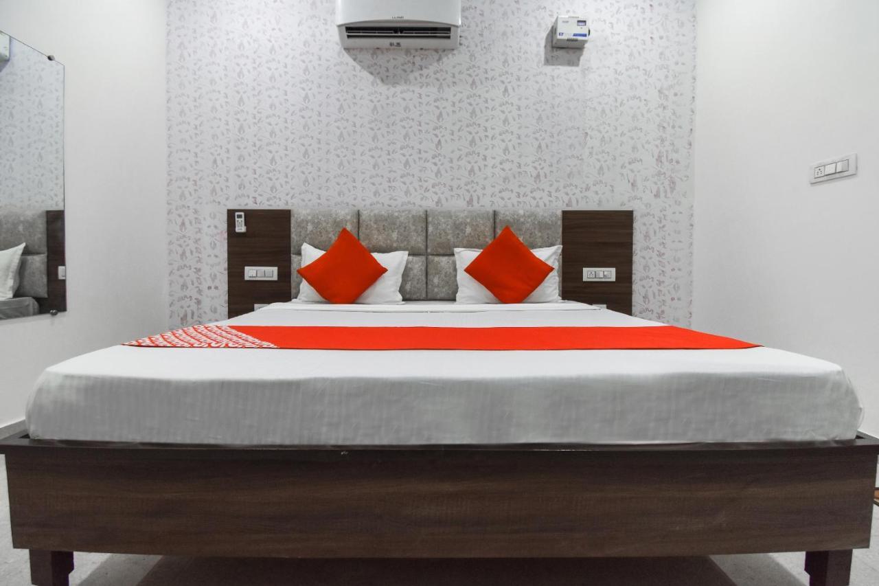 Hotel O Chandigarh Inn Ngoại thất bức ảnh