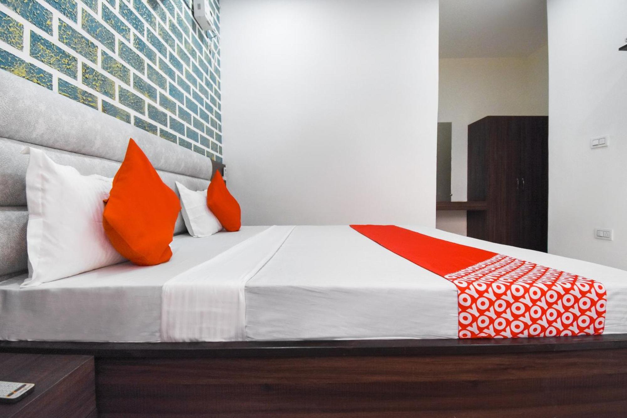 Hotel O Chandigarh Inn Ngoại thất bức ảnh
